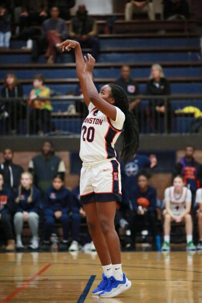 Turnovers kill Girls Basketball vs. New Trier, leads to close loss